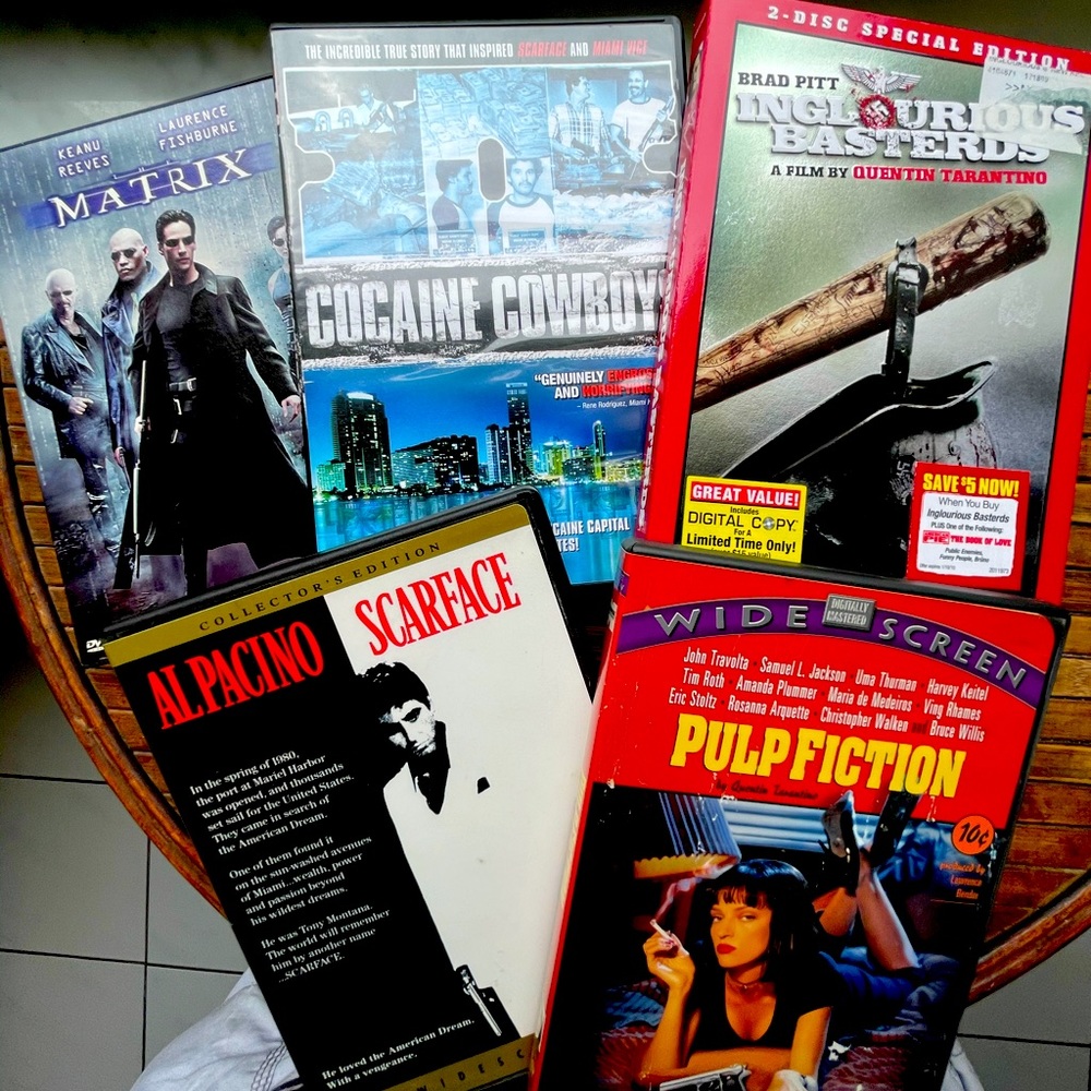 5 DVD Action Movies Bundle Matrix/Scarface & More